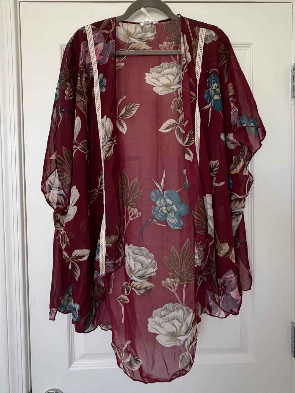 Stitch Fix Emory Park Floral Kimono